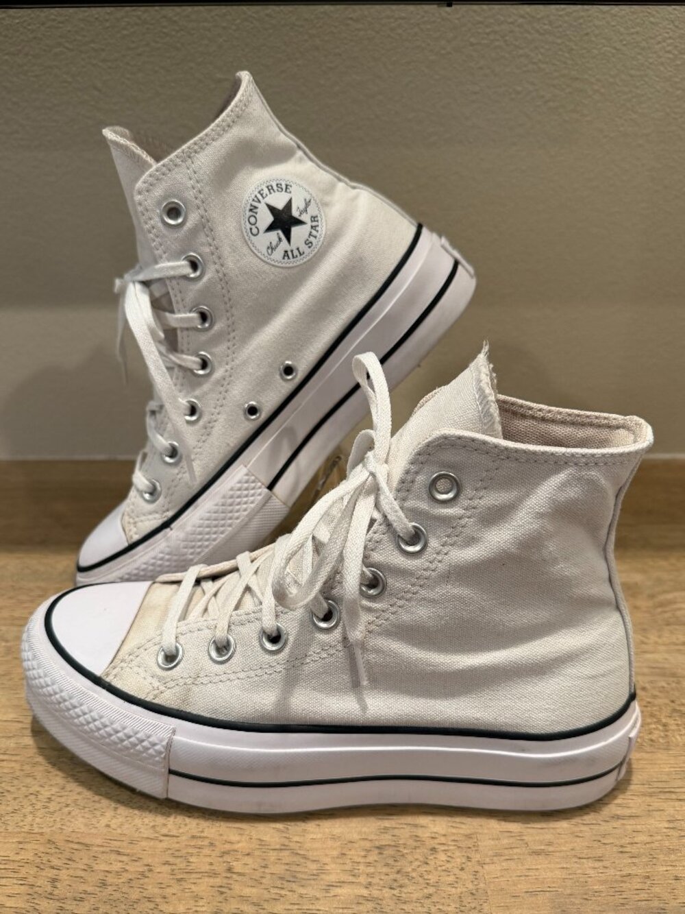 Converse Chuck Taylor All Star Move Platform High Top White Women’s Size 6